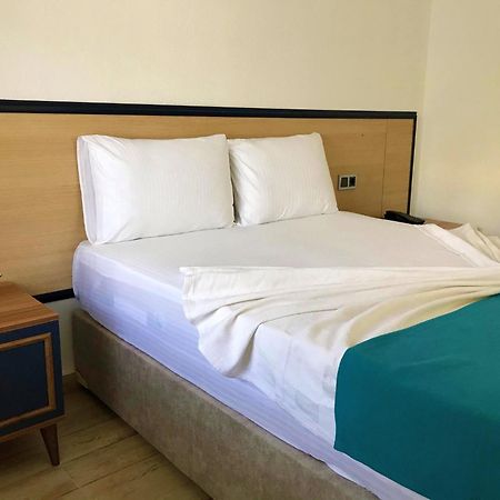 Urga Butik Otel & Restaurant Gulluk ภายนอก รูปภาพ